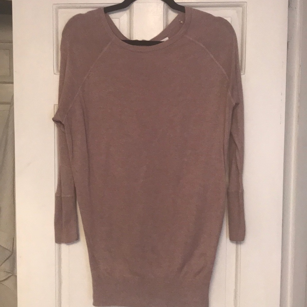 Pink 3/4 length sleeve sweater